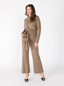 Bottom Tie String Point Top