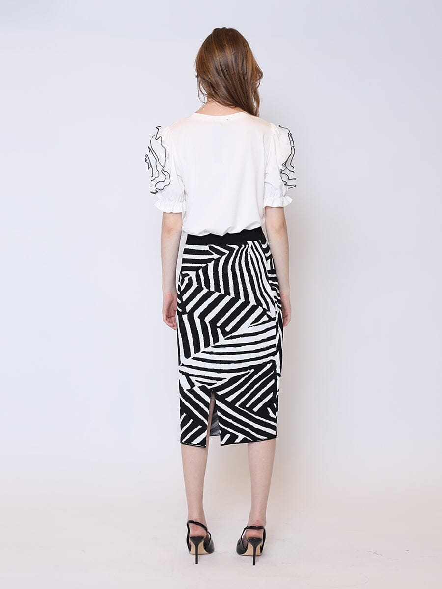 Contrast Zebra Print Back Slit Mini Knit Skirt SKIRT Gracia Fashion 