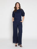 Eyelet sleeve and solid body crew neck top TOP Gracia Fashion 