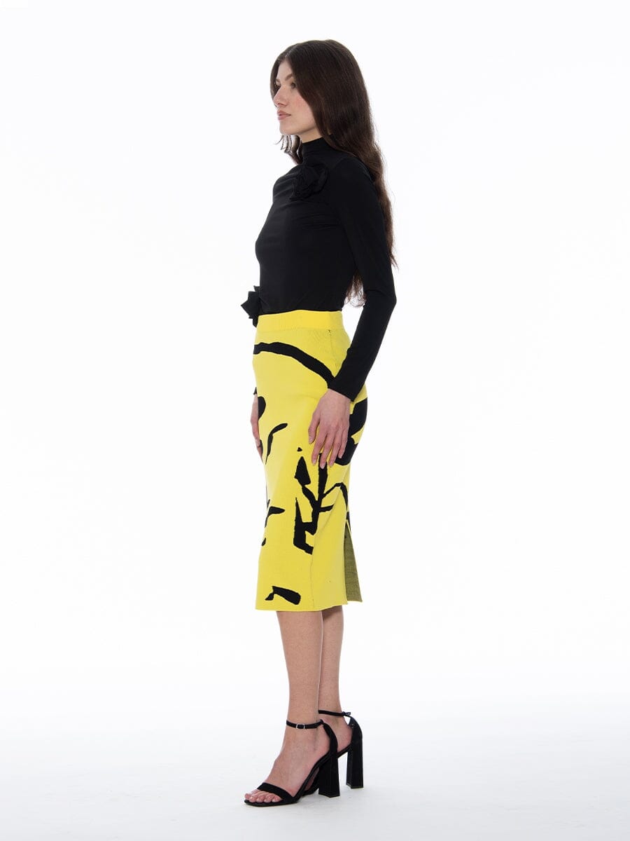 Face-Line Printing Bodycon Knit Skirt w/Back Slit SKIRT Gracia Fashion 