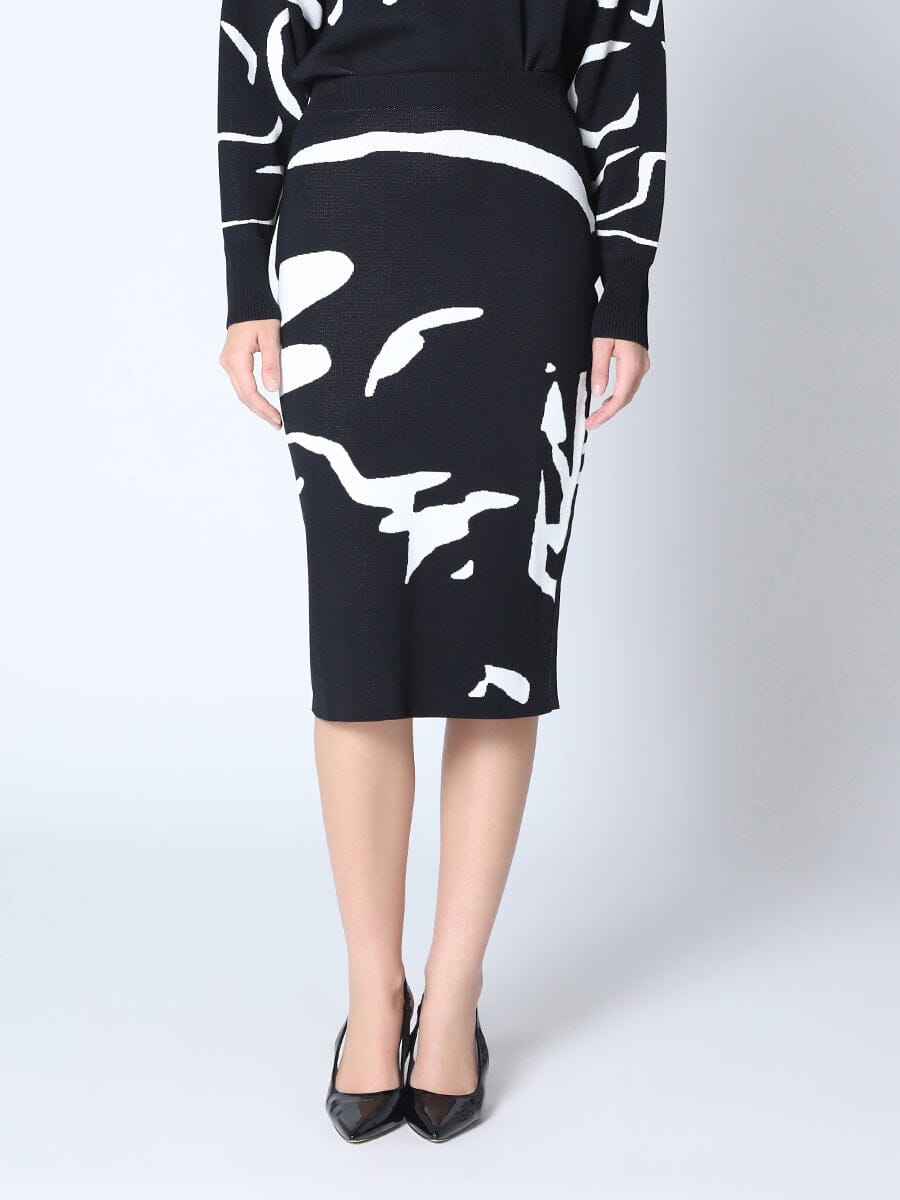 Face-Line Printing Bodycon Knit Skirt w/Back Slit SKIRT Gracia Fashion BLACK S 