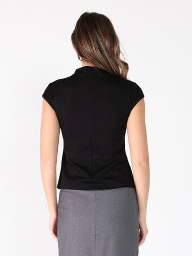 Floral Lace Detail Sleeveless Top JACKET Gracia Fashion 