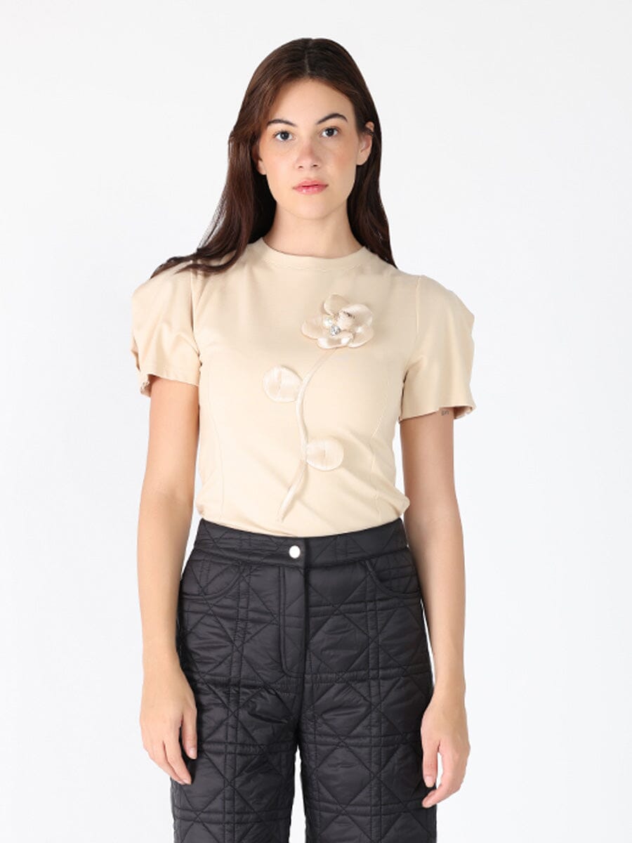 Flower Applique Short Sleeve Crew Neck Top TOP Gracia Fashion BEIGE S 