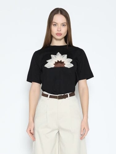Flower Embossed Solid Color T-Shirt TOP Gracia Fashion BLACK S 