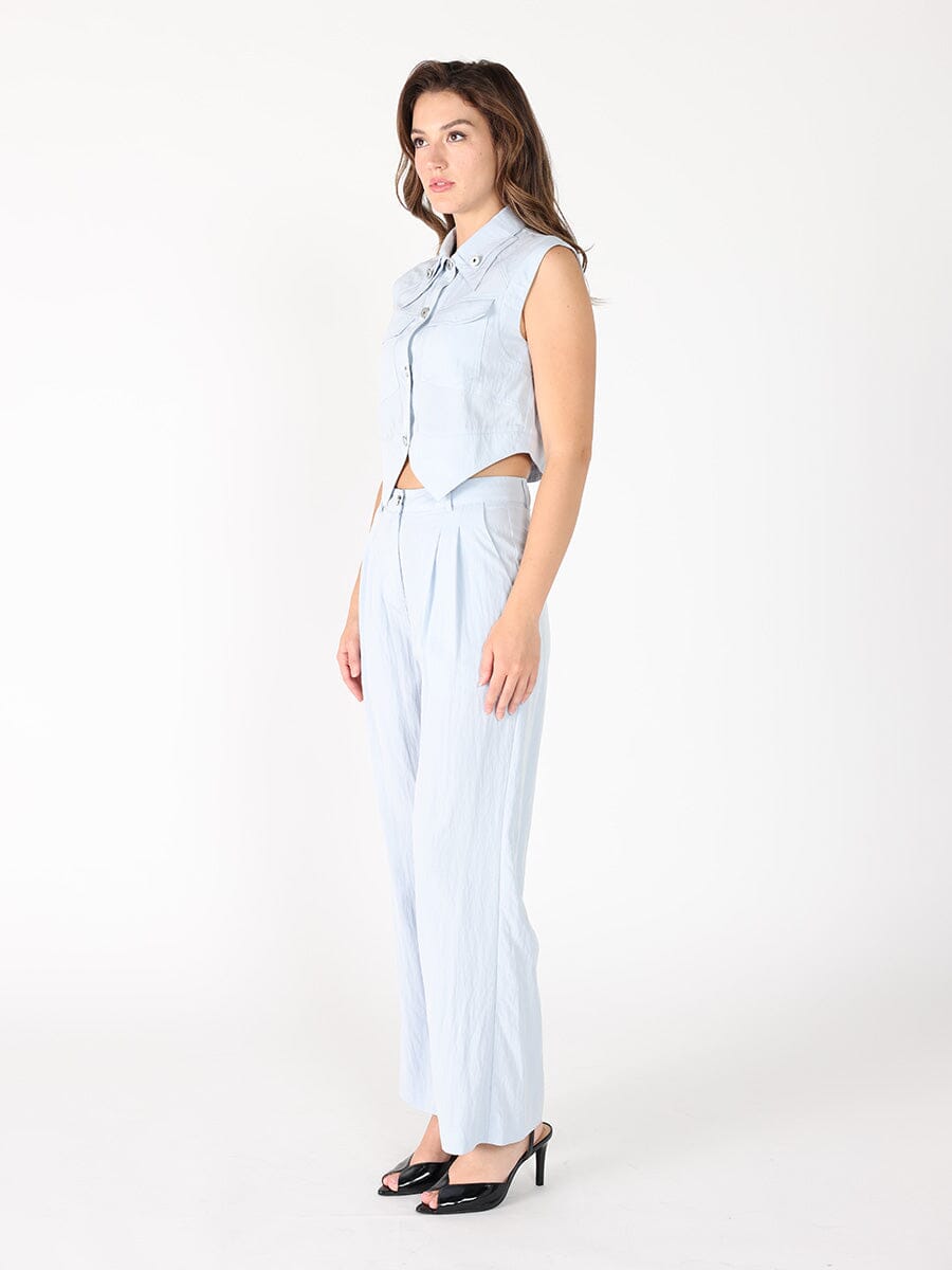 Front button open v-bottom hem sleeveless top SET Gracia Fashion 