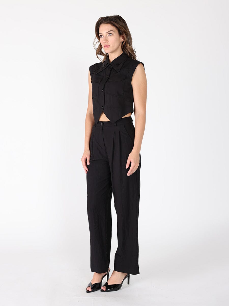 Front button open v-bottom hem sleeveless top SET Gracia Fashion 