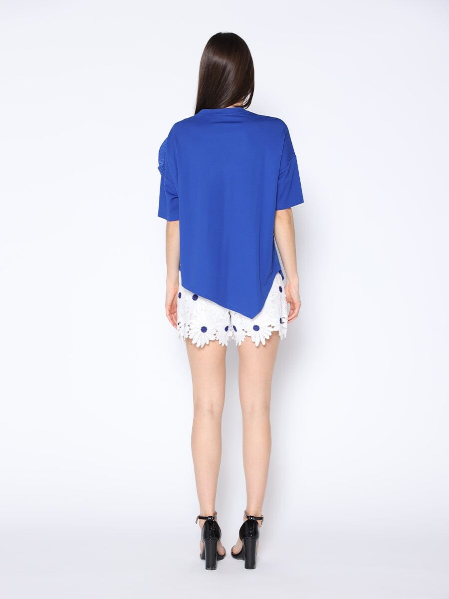 Large Flower Detail Unbalanced T-Shirt TOP Gracia Fashion 