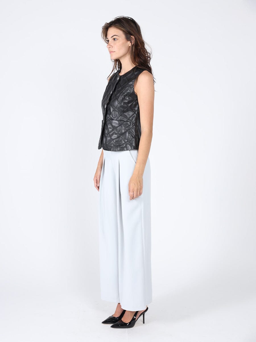 Leather Crew Neck Vest JACKET Gracia Fashion 