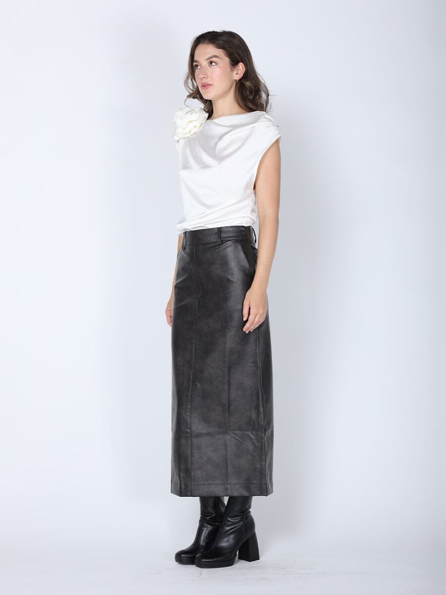 One Shoulder Flower Applique Sleeveless Satin Top TOP Gracia Fashion 