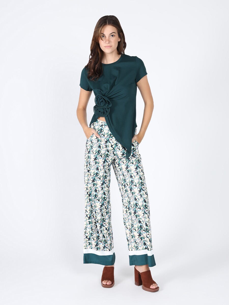 Sleeveless Flower Applique Sharp Asymmetrical Top TOP Gracia Fashion HUNTER GREEN S 