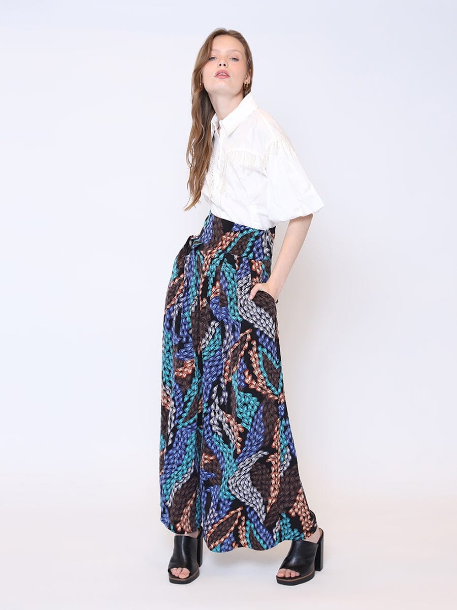 Solid Color Pearl Fringed Puff Sleeve Shirt TOP Gracia Fashion WHITE S 
