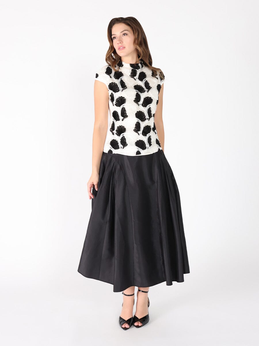 Wide width skirt with back zipper SKIRT Gracia Fashion 