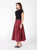 Wide width skirt with back zipper SKIRT Gracia Fashion 