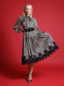 Women's Leopard Silk Casual Dress DRESS Gracia Fashion BEIGE S 